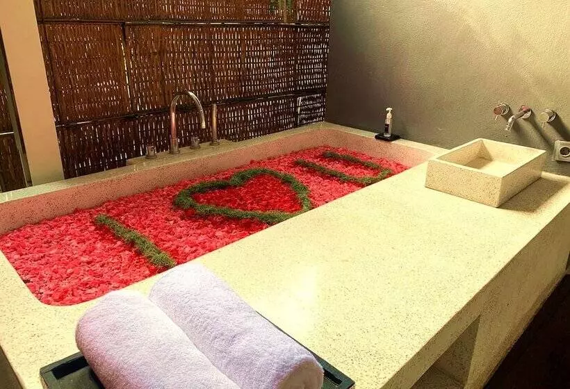 فندق Kiss Villas Bali