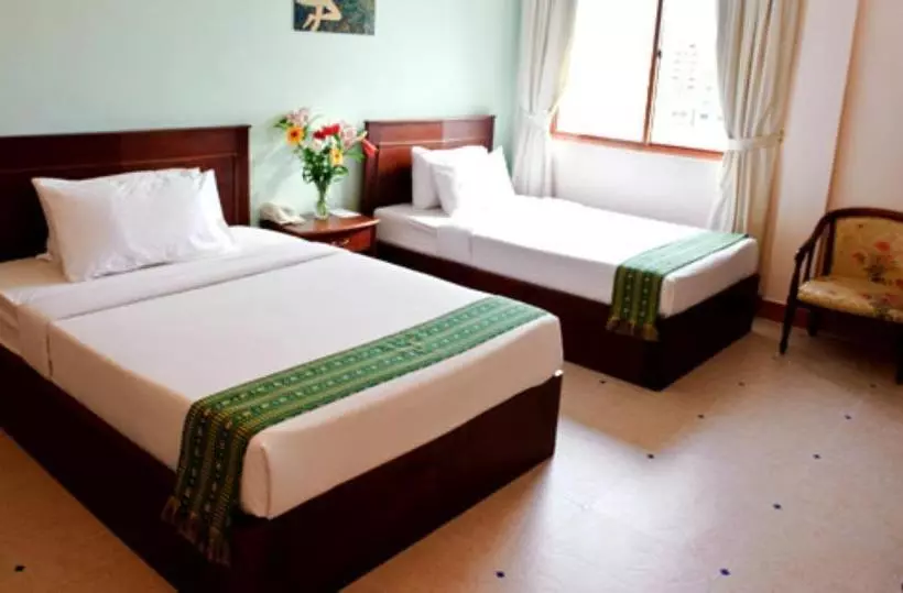 בית מלון כפרי Luxury World