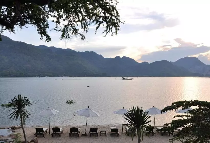 فندق Monsane River Kwai Resort