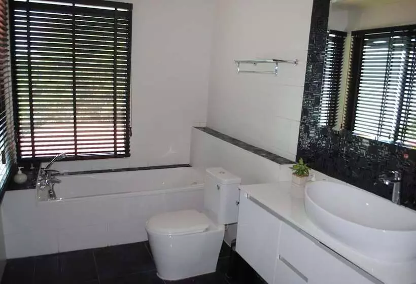 فندق Monsane River Kwai Resort