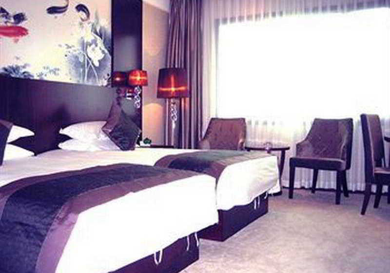 Otel Rejing International