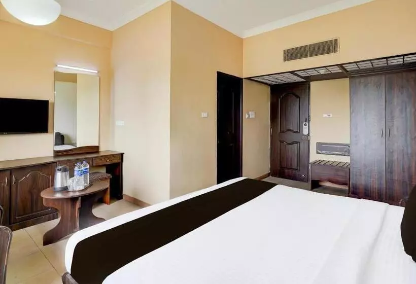 هتل Super Townhouse Koyambedu Formerly Royal Plaza