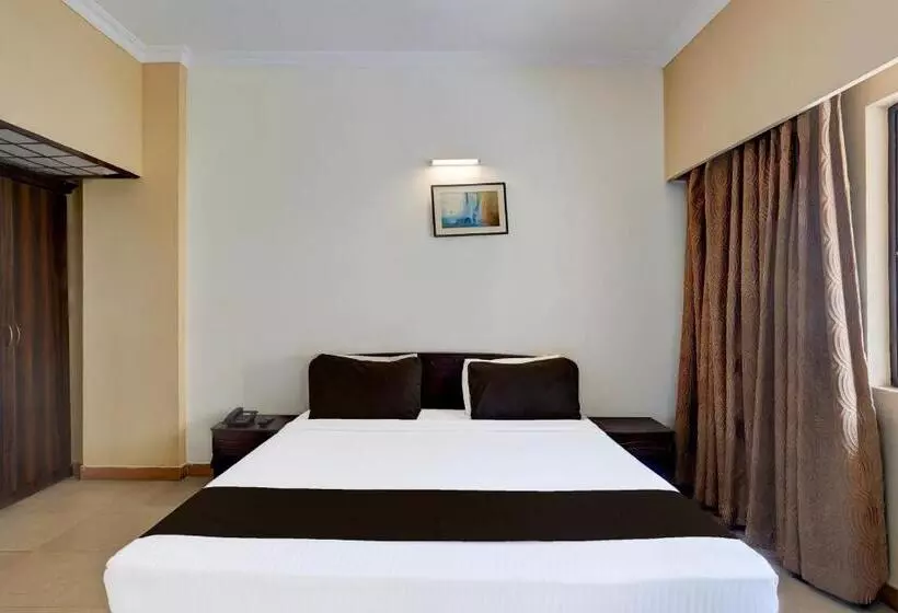 هتل Super Townhouse Koyambedu Formerly Royal Plaza