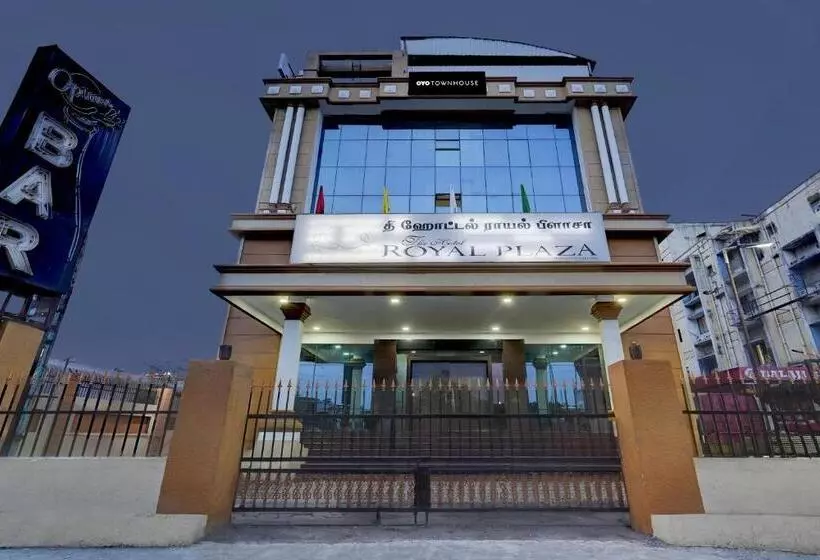 هتل Super Townhouse Koyambedu Formerly Royal Plaza