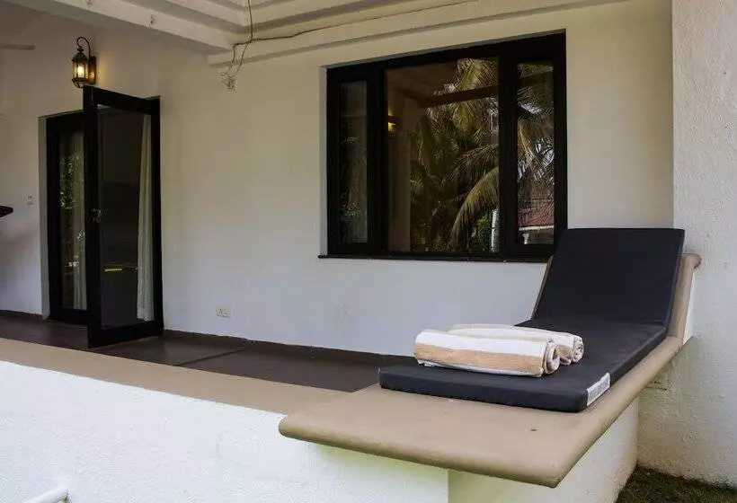 호텔 Shikara Beach Resort