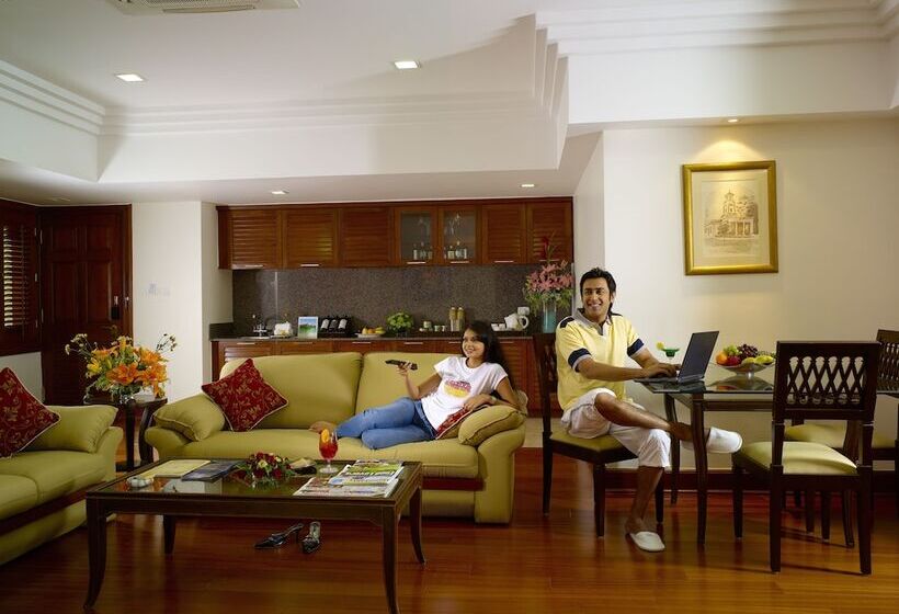 هتل The Paul Bangalore