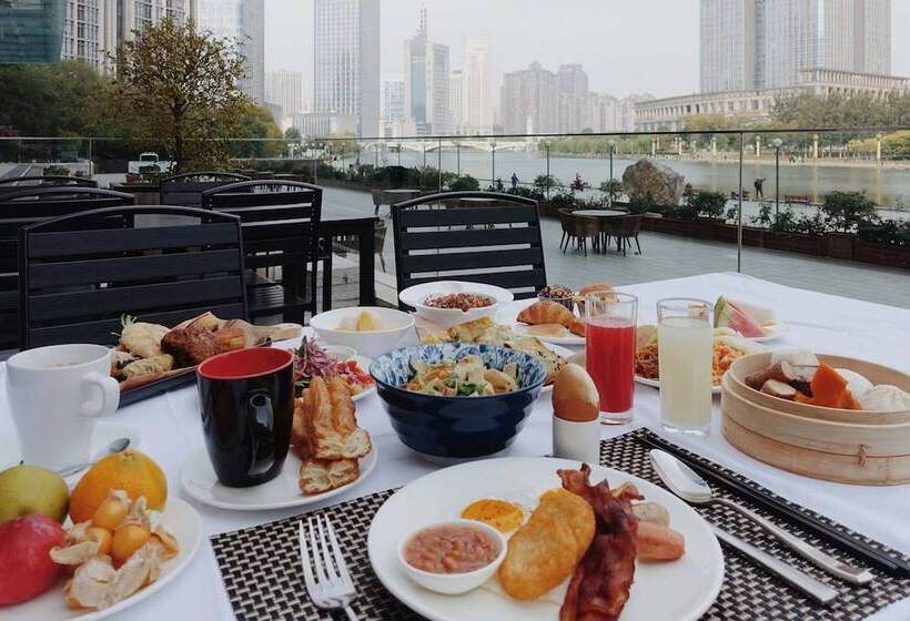 בית מלון כפרי The St. Regis Tianjin