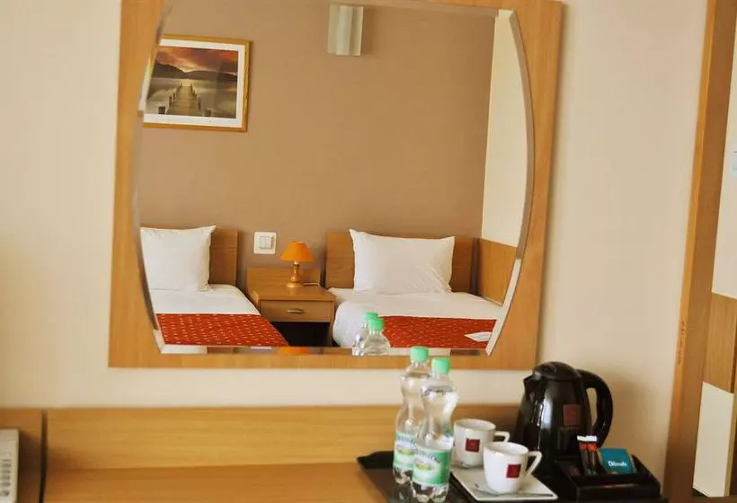 Hotel Wilanów Warszawa By Desilva