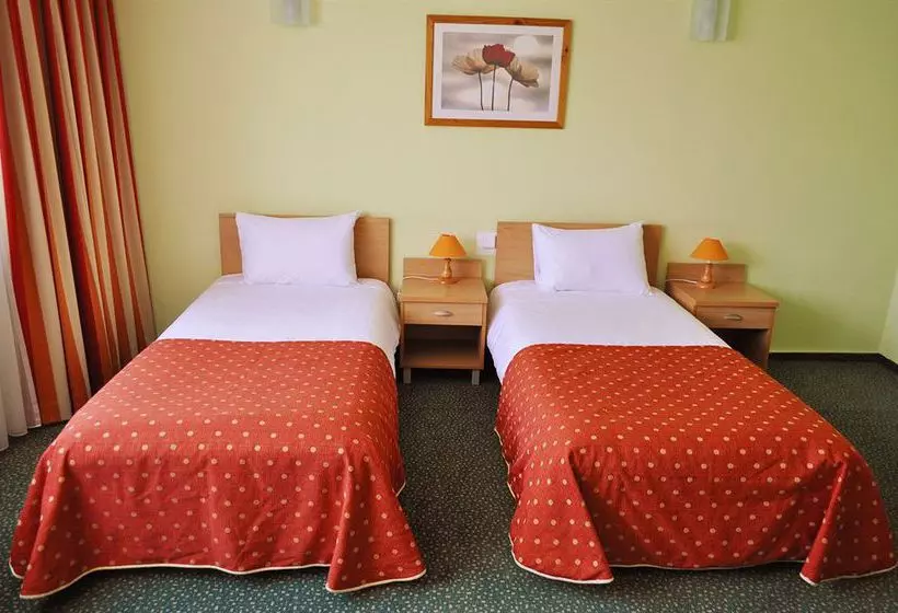 Hotel Wilanów Warszawa By Desilva