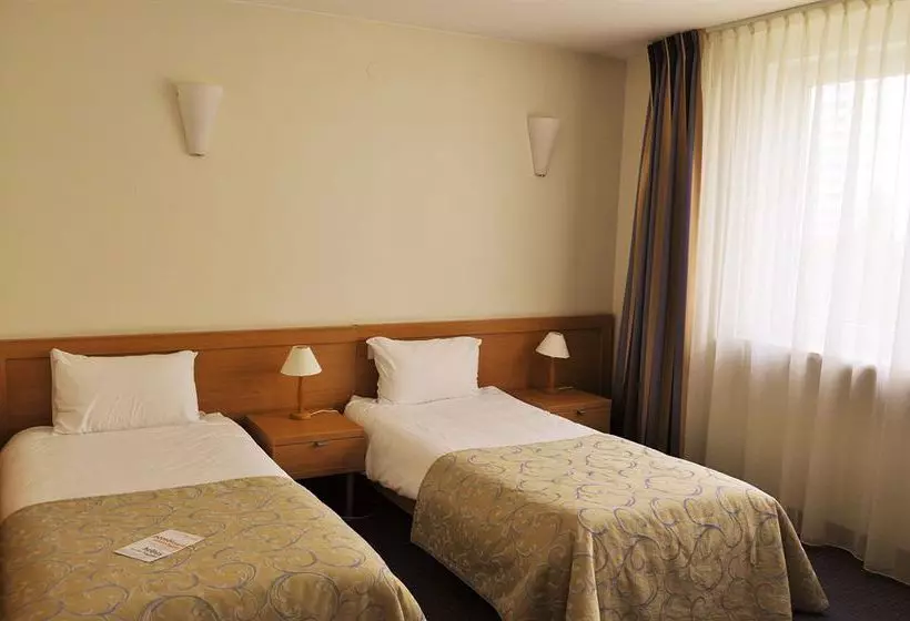 Hotel Wilanów Warszawa By Desilva