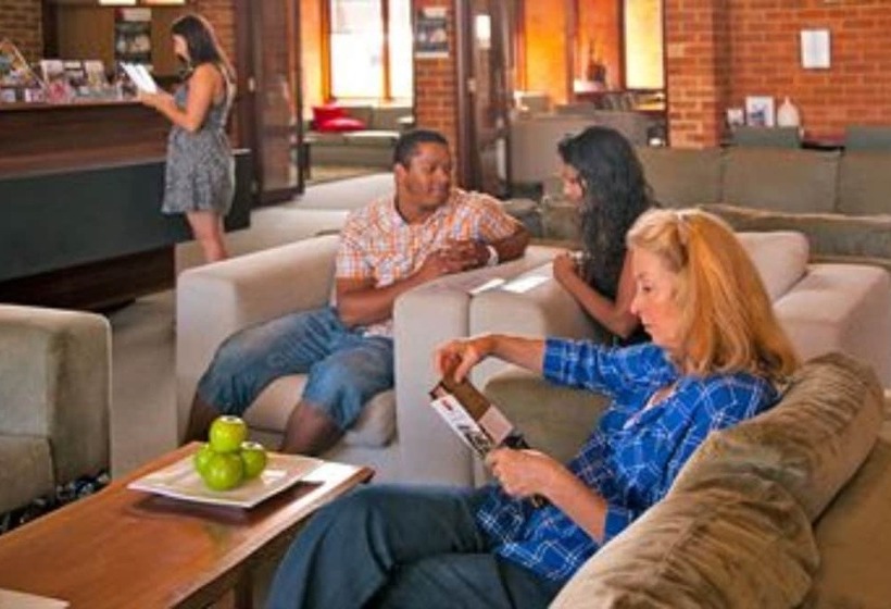 Margarets In Town Apartments