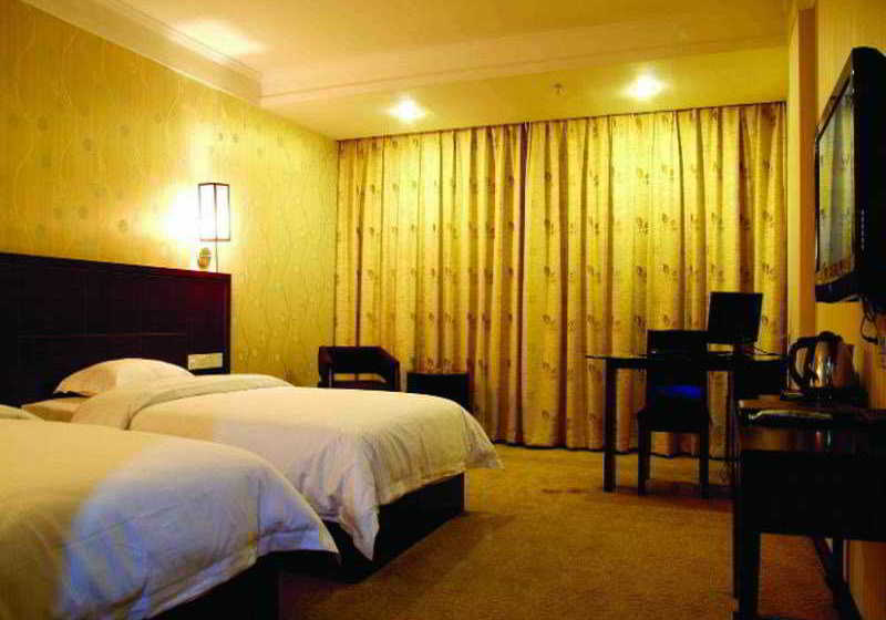 One Plus One Business Hotel