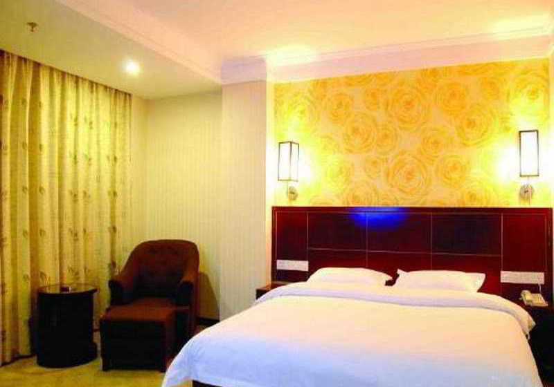 One Plus One Business Hotel