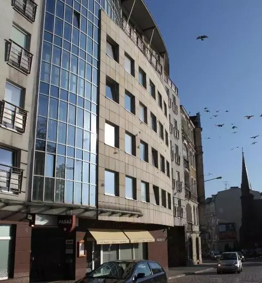 Platinum Apartments Apart