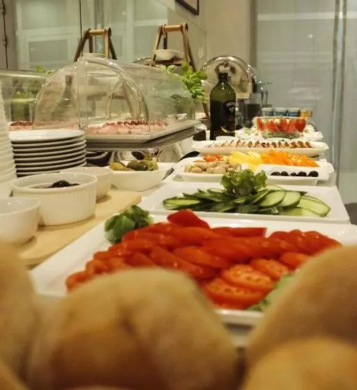 Platinum Apartments Apart