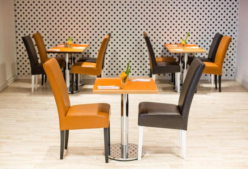 Platinum Apartments Apart