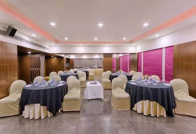 Quality Hotel Dv Manor