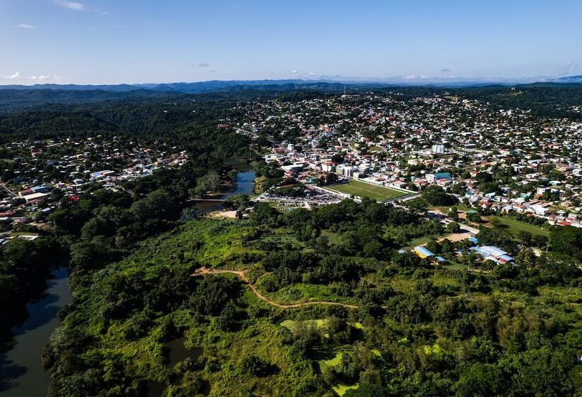 منتجع Midas Belize