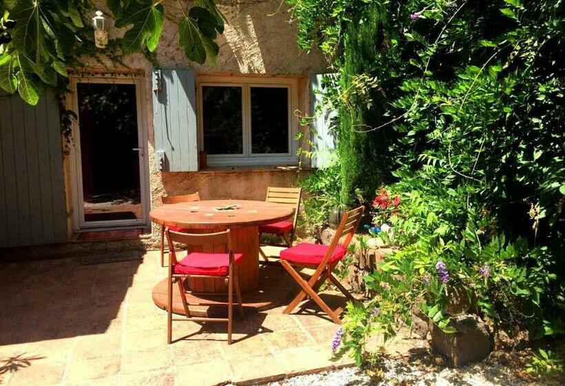 مبيت وإفطار Féerie Love