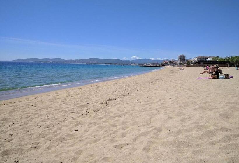 مبيت وإفطار Féerie Love