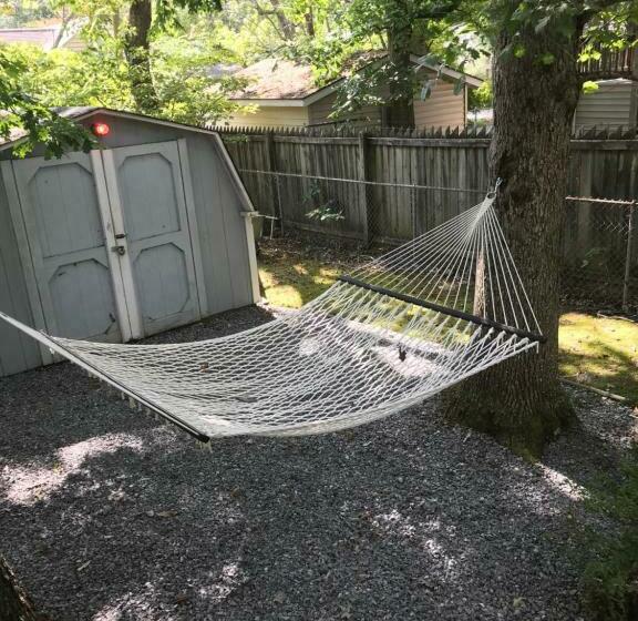 بنسيون Ed & Rosie S Place