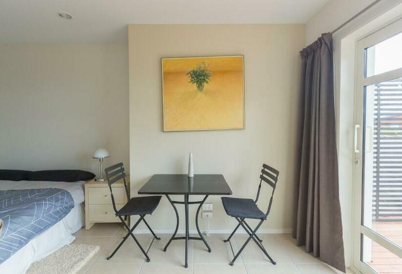 פנסיון Kleynz Accommodation