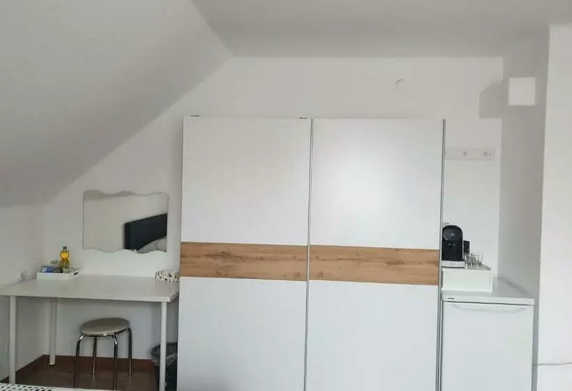 Bogi S Ferienhaus   Pension