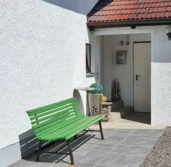 Bogi S Ferienhaus   Pension