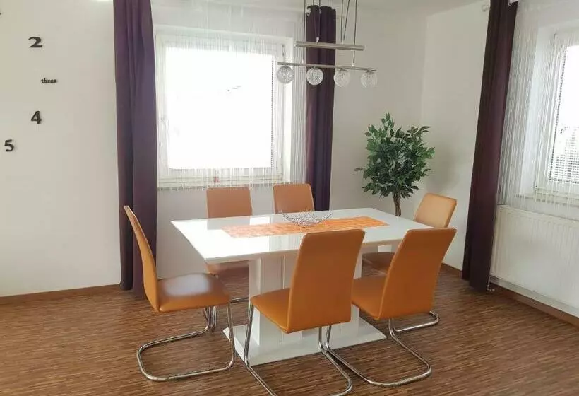 Bogi S Ferienhaus   Pension