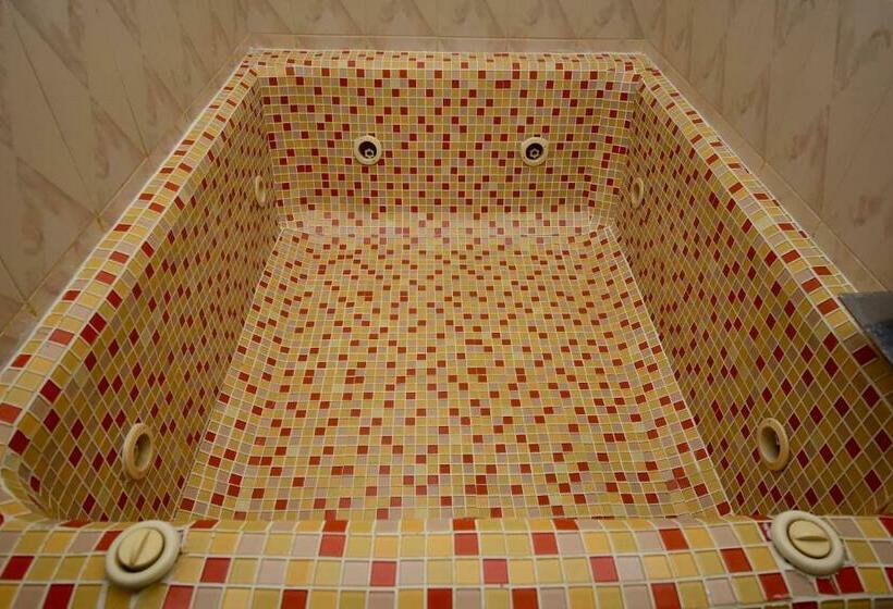 בית מלון כפרי Yara