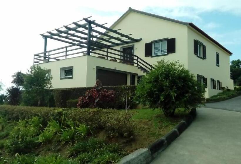 Pensão Alice´s House