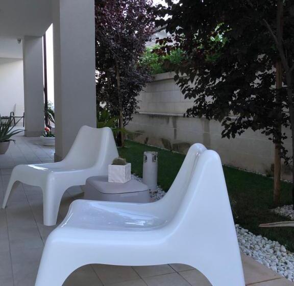 פנסיון Ofra Matera