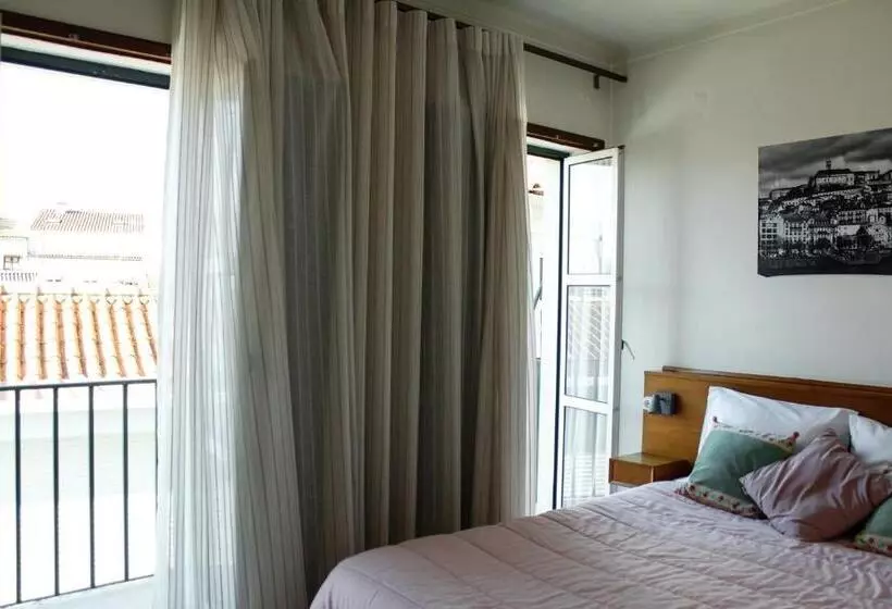 پانسیون Residencia Coimbra