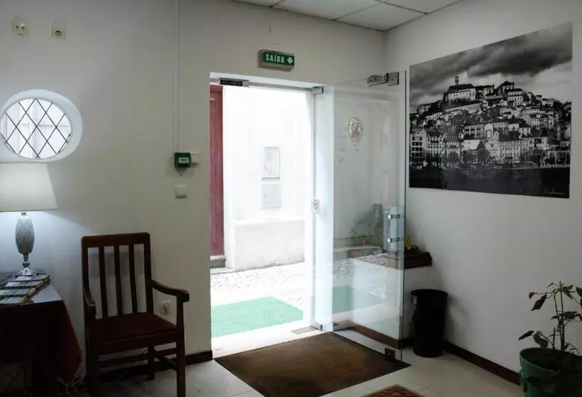 پانسیون Residencia Coimbra