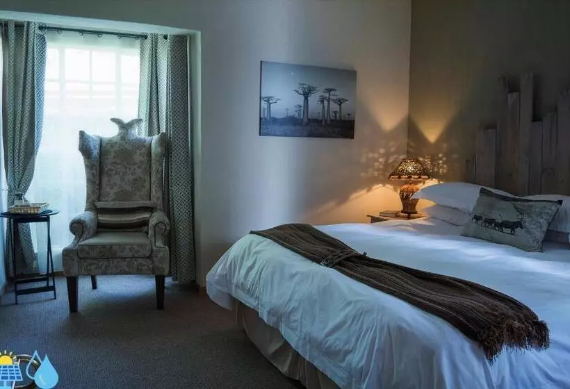 ペンション Riverbush Lodge Guesthouse