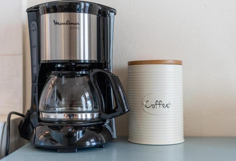 膳宿费 Sunset Room   Hiking & Beach