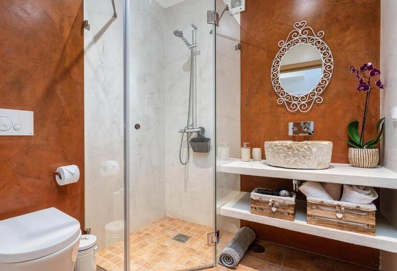 膳宿费 Sunset Room   Hiking & Beach