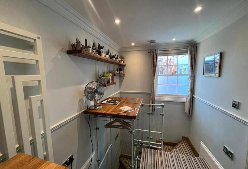 Albergue The Beetroot