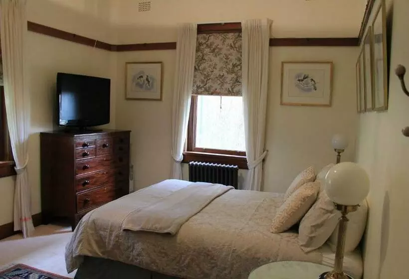 Aamiaismajoitus (B&B) Historic Merryville Homestead