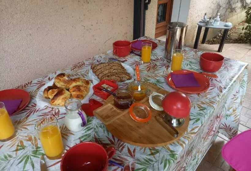 Aamiaismajoitus (B&B) Le Violet