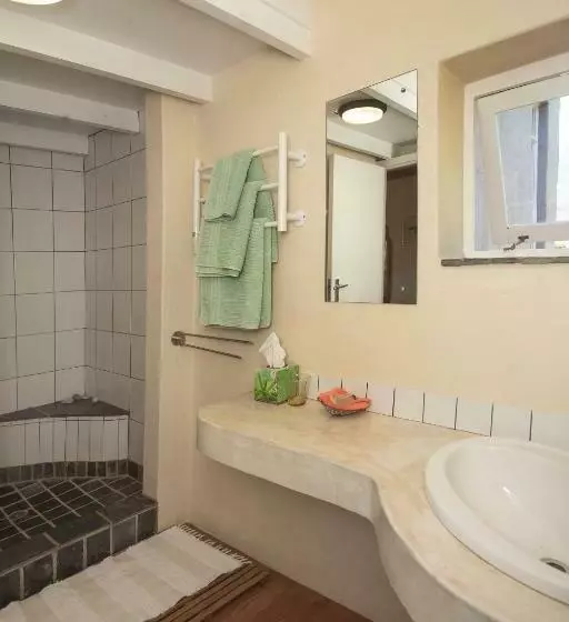 Aamiaismajoitus (B&B) Lentelus Farmstay