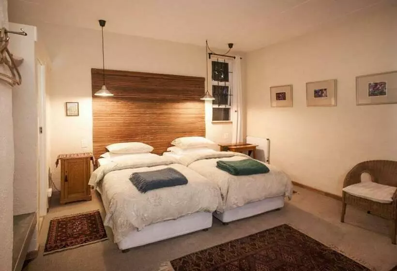 Aamiaismajoitus (B&B) Lentelus Farmstay