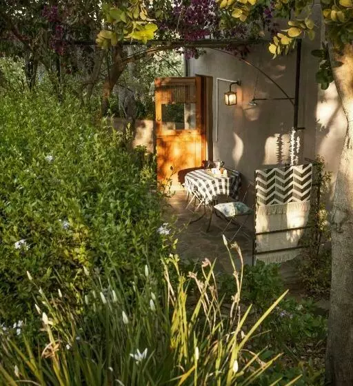 Aamiaismajoitus (B&B) Lentelus Farmstay