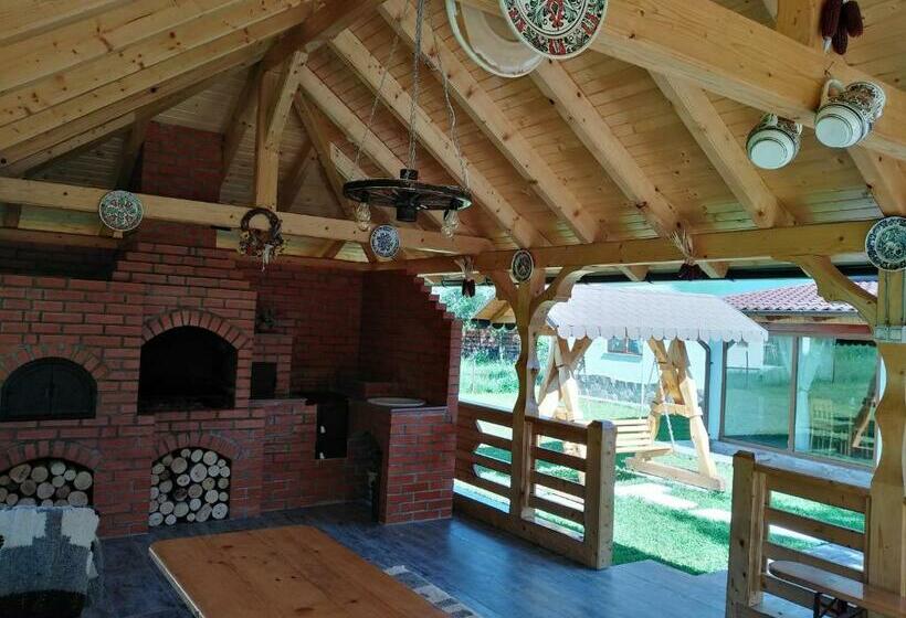 بنسيون Casa Luca