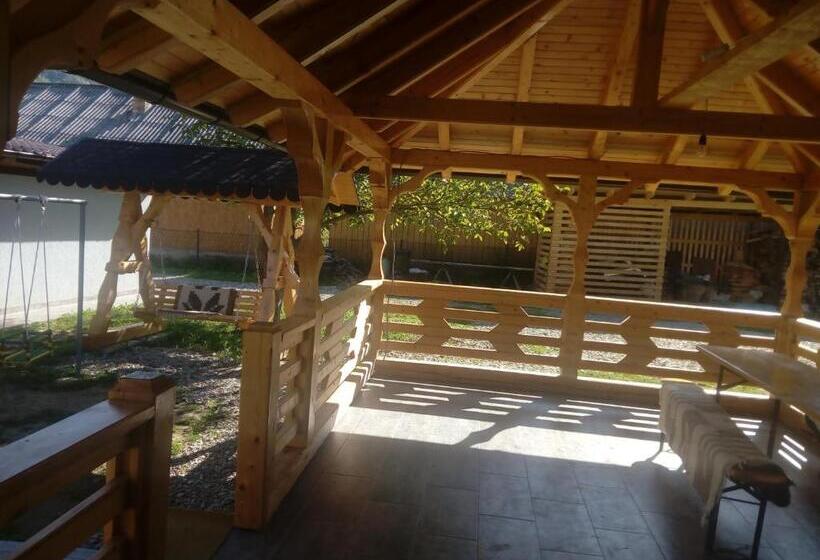 بنسيون Casa Luca