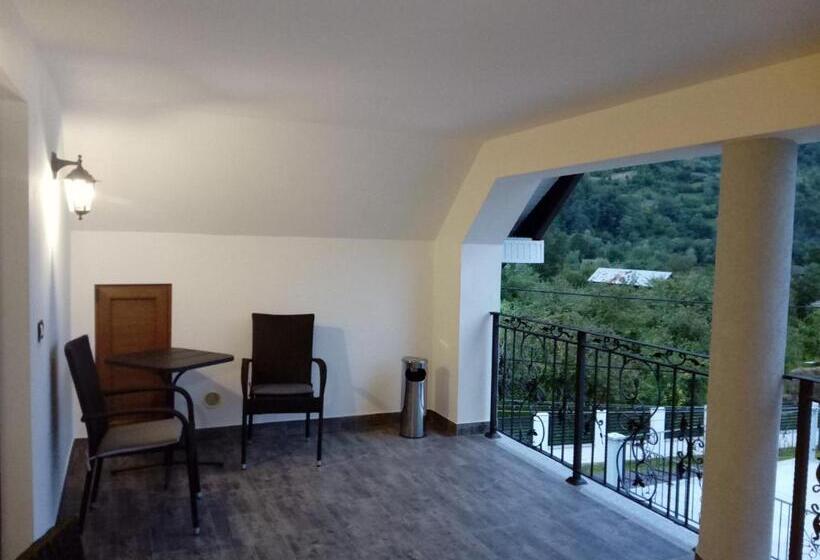 بنسيون Casa Luca