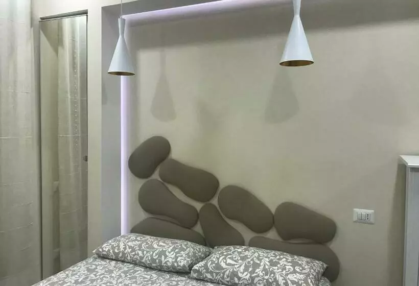 ペンション Vesuvio Rooms