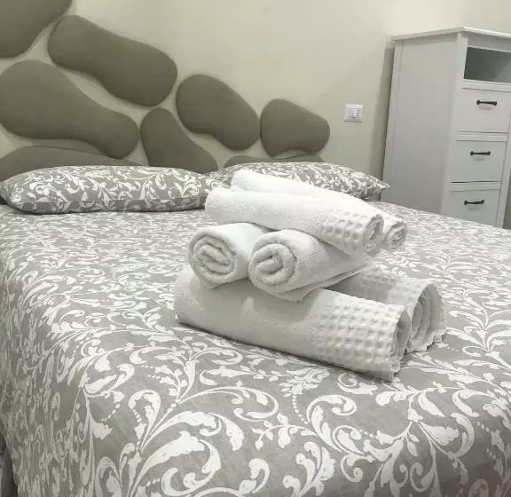 ペンション Vesuvio Rooms