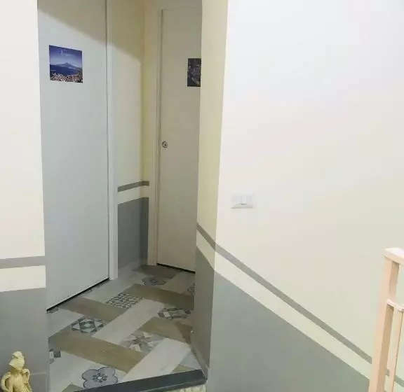 ペンション Vesuvio Rooms