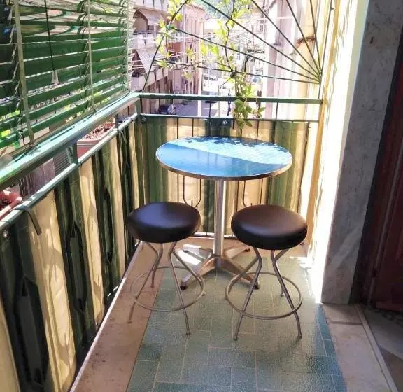 ペンション Vesuvio Rooms